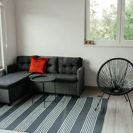 Kamena With Pool, Jacuzzi & Sauna