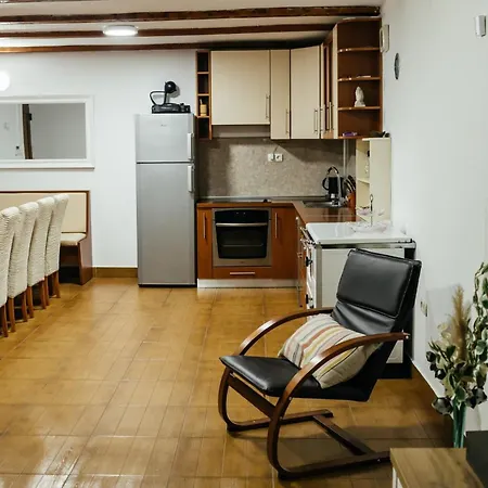 Kamena With Pool, Jacuzzi & Sauna