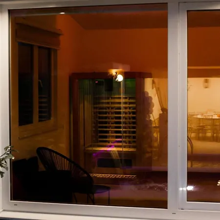 Kuca Za Odmor Kamena With Pool, Jacuzzi & Sauna Villa Grude