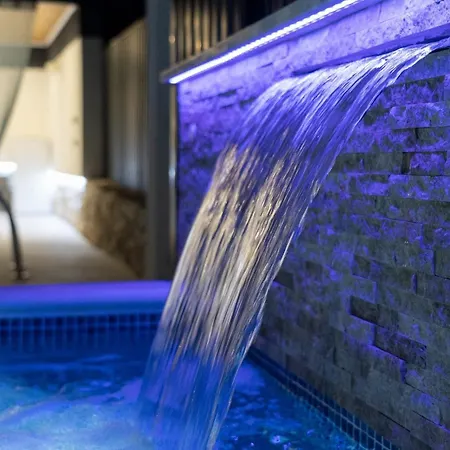 Βίλα Kamena With Pool, Jacuzzi & Sauna